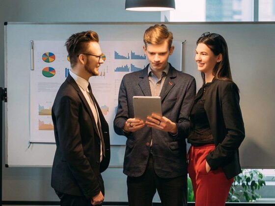 How eCommerce Websites Increase Business Sales